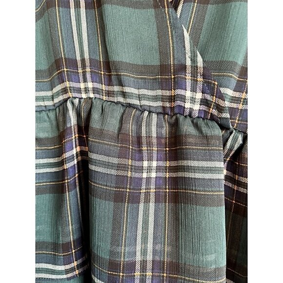 Torrid Women's 3, 3X, 22-24 Green Plaid Chiffon Ruffled Surplice Crop Top NWT * - Picture 5 of 10